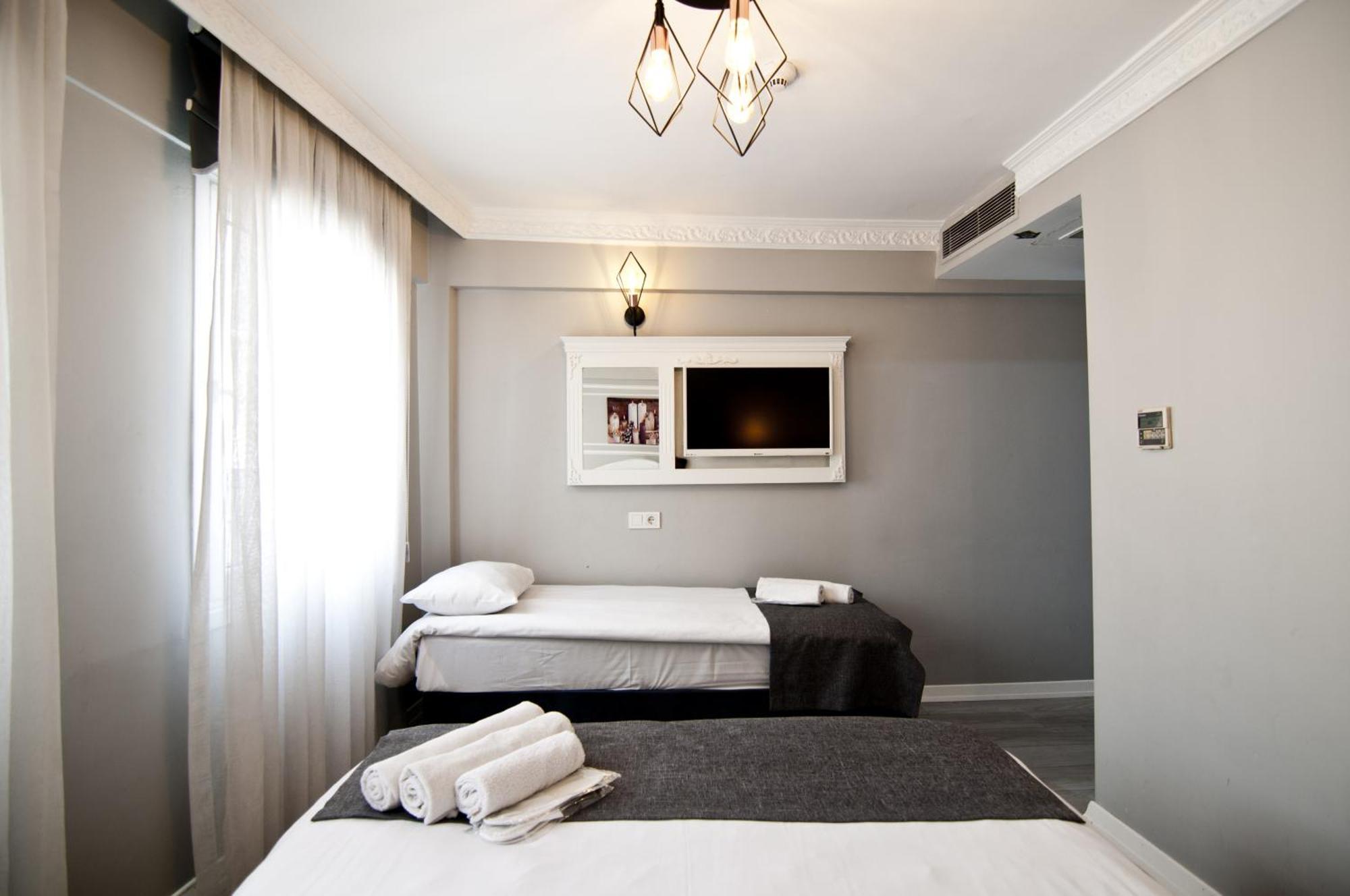 Nova City Hotel Istanbul Exterior photo